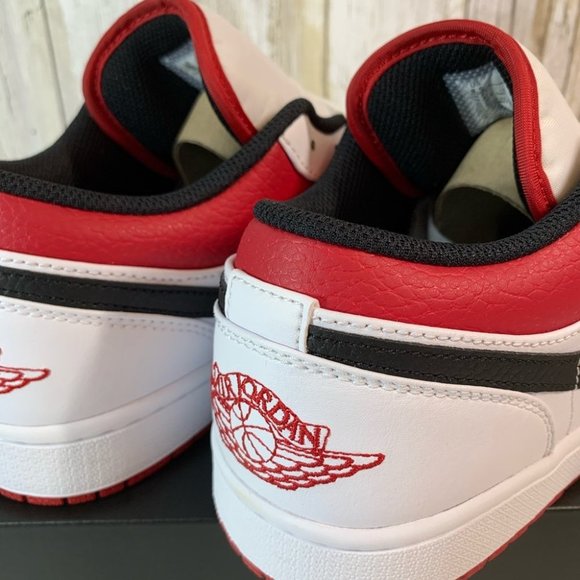 Air Jordan 1 Low white/gym red black Men’s - Picture 6 of 7
